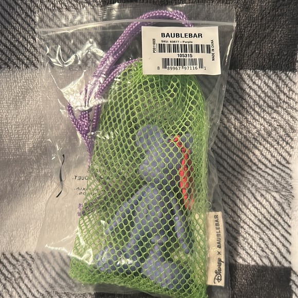 Disney Mickey Mouse Sport Charms by BaubleBar/Purple w/lime mesh bag - Picture 6 of 6